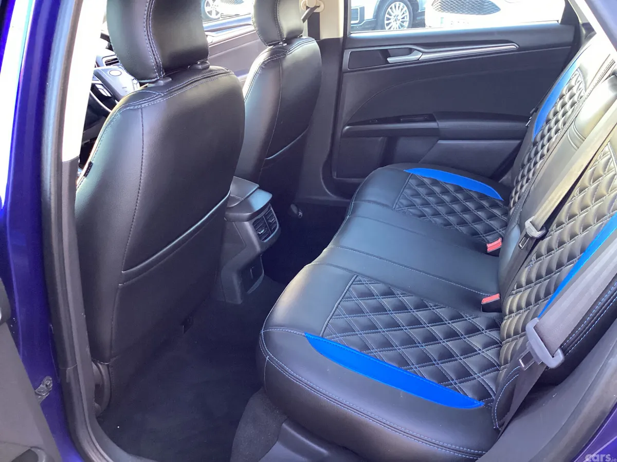 Ford Mondeo Hatchback, Diesel, 2016, Blue