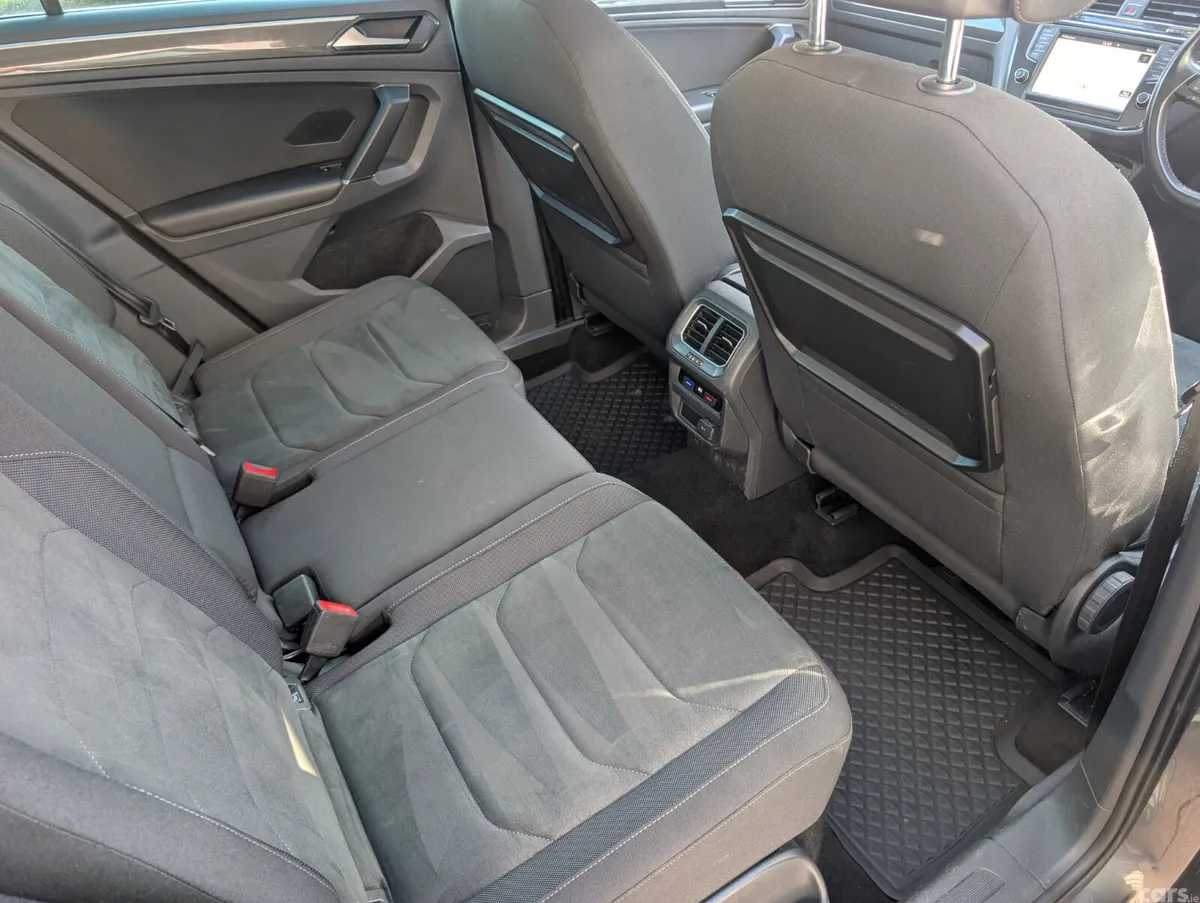 Volkswagen Tiguan SUV, Diesel, 2017, Grey
