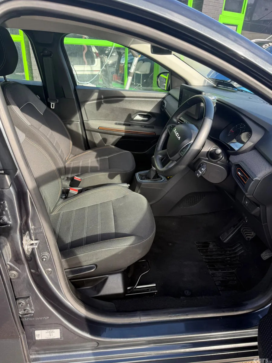 Dacia Sandero Stepway Hatchback, Petrol, 2023, Grey