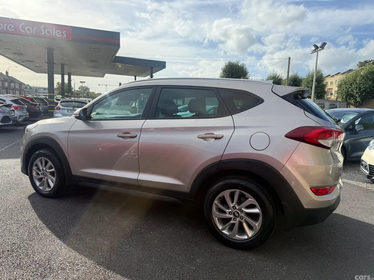 Hyundai Tucson SUV, Diesel, 2016, White