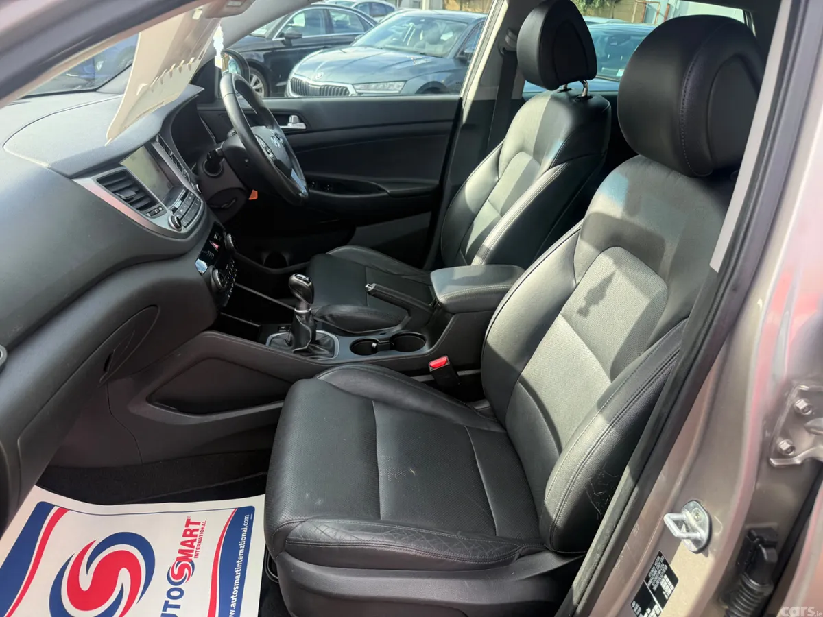 Hyundai Tucson SUV, Diesel, 2016, White
