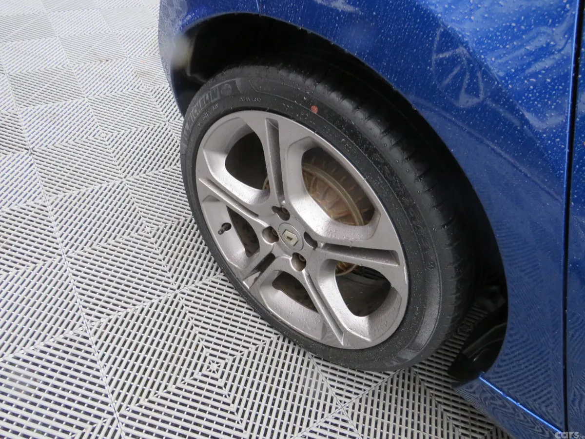Renault Clio Hatchback, Petrol, 2019, Blue