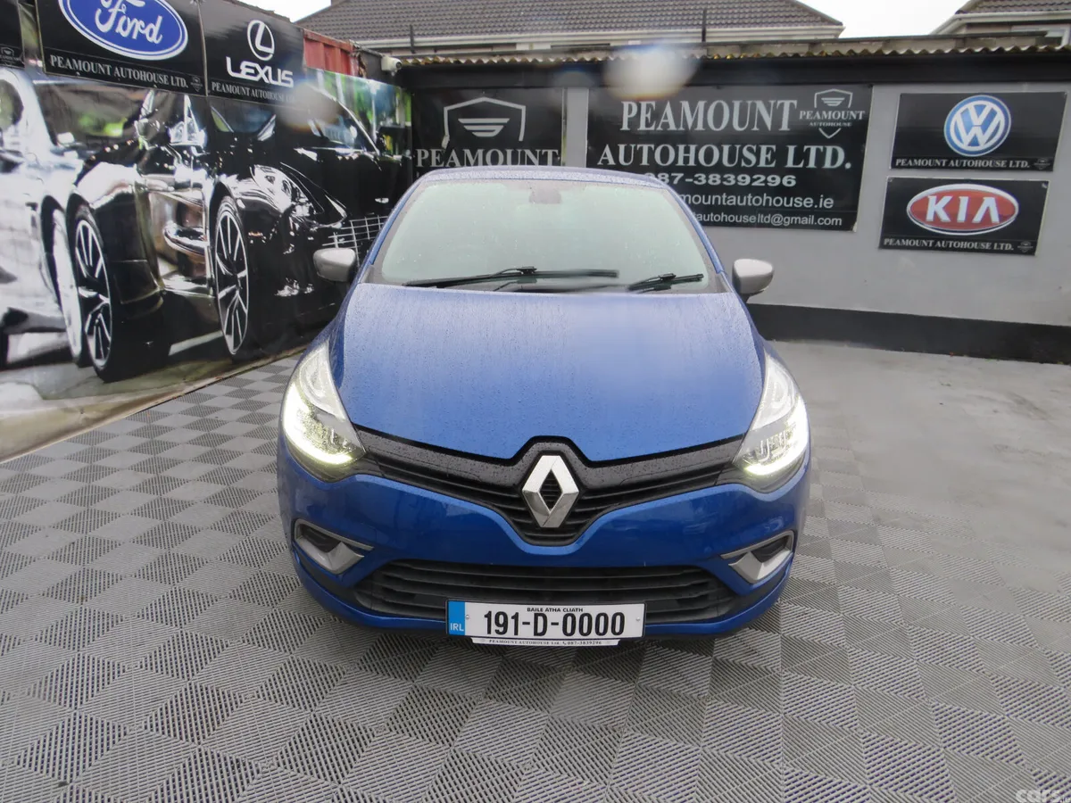 Renault Clio Hatchback, Petrol, 2019, Blue