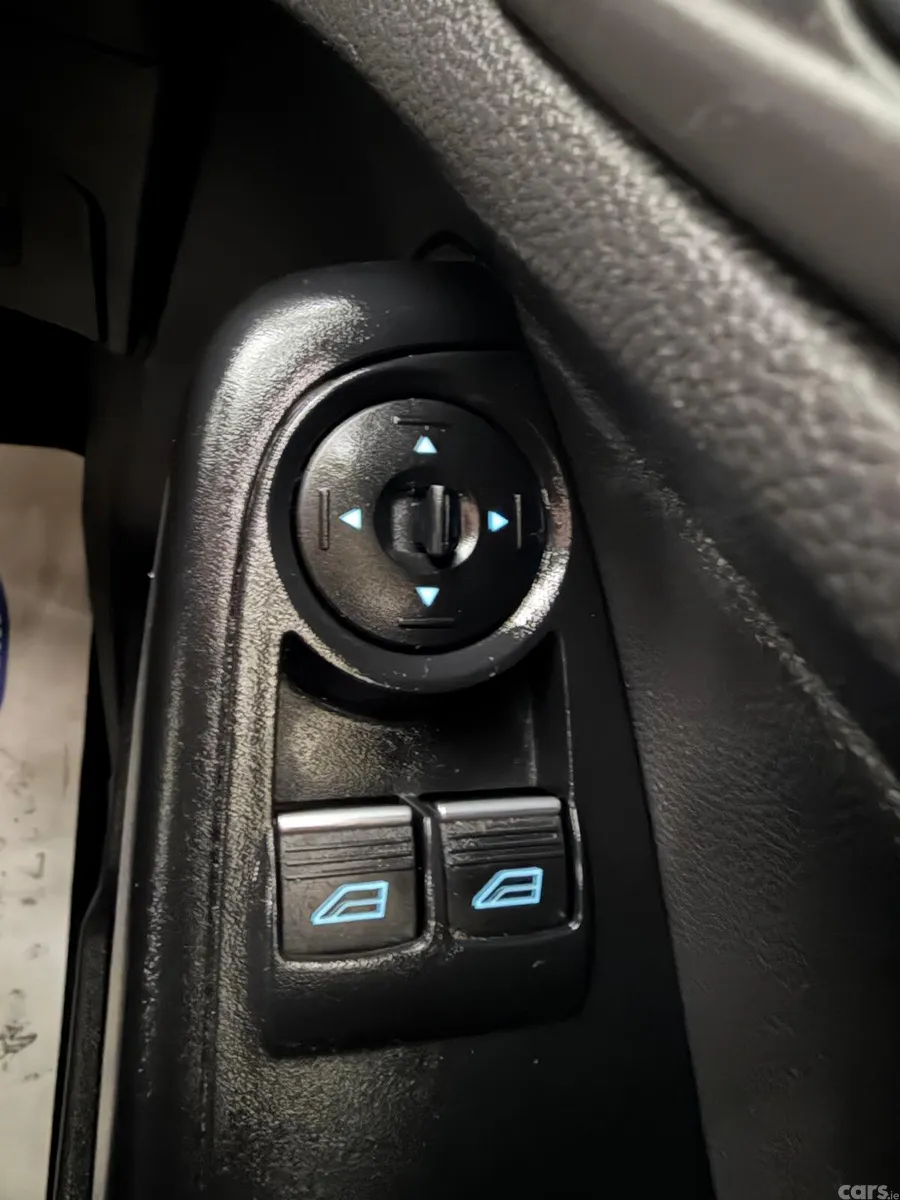 Ford Fiesta Hatchback, Diesel, 2016, Black