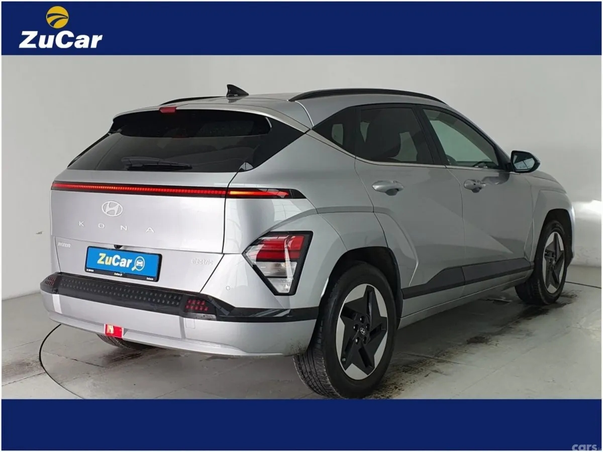 Hyundai KONA Hatchback, Electric, 2024, Silver