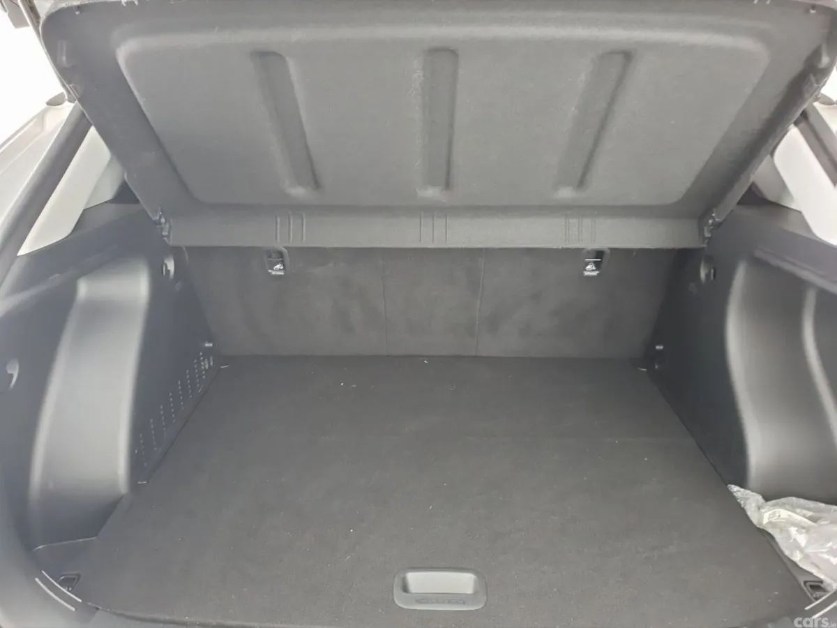 Hyundai KONA Hatchback, Electric, 2024, Silver