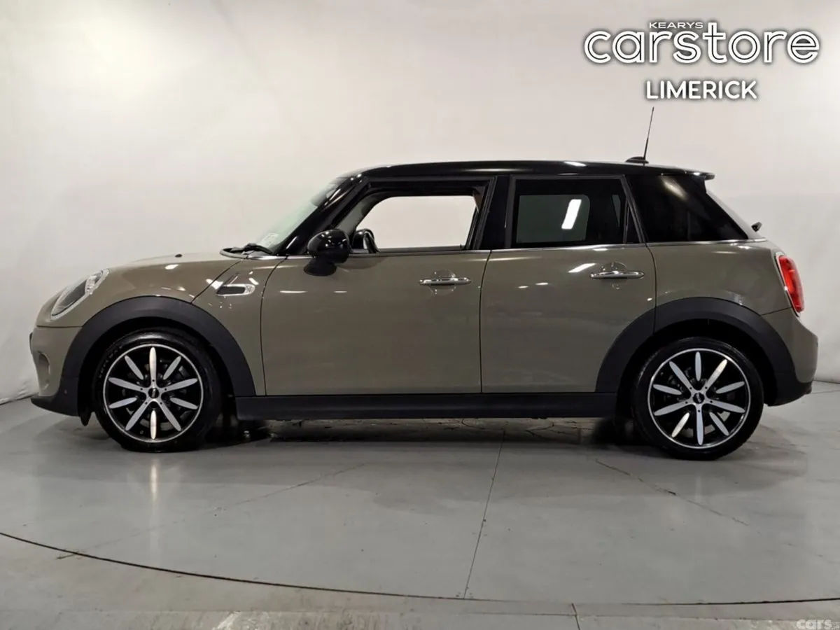 Mini Cooper Hatchback, Petrol, 2019, Grey