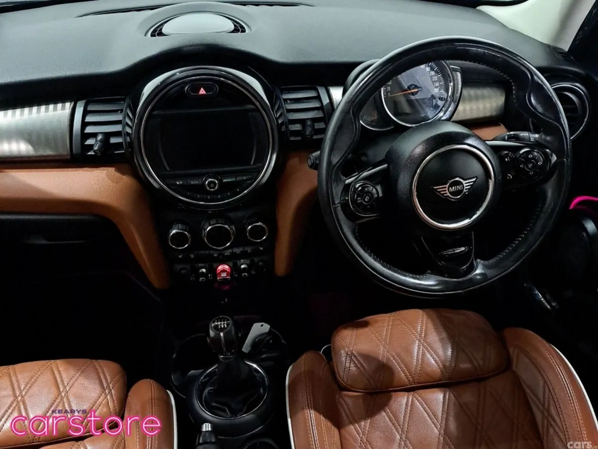Mini Cooper Hatchback, Petrol, 2019, Grey