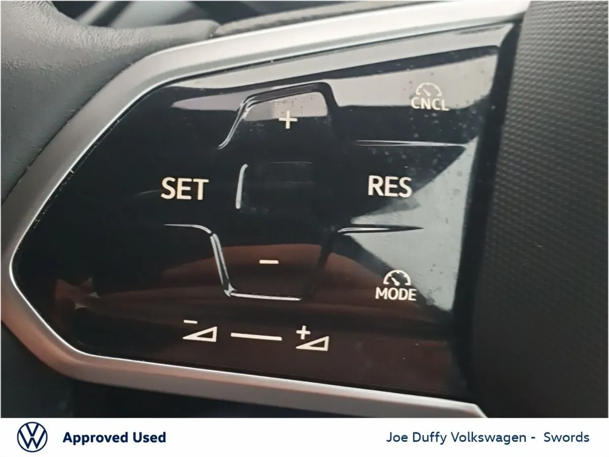 Volkswagen ID.4 SUV, Electric, 2025, Grey