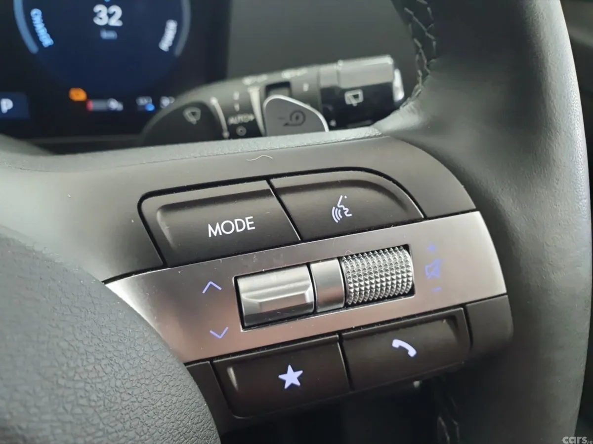 Hyundai KONA Hatchback, Electric, 2024, Silver