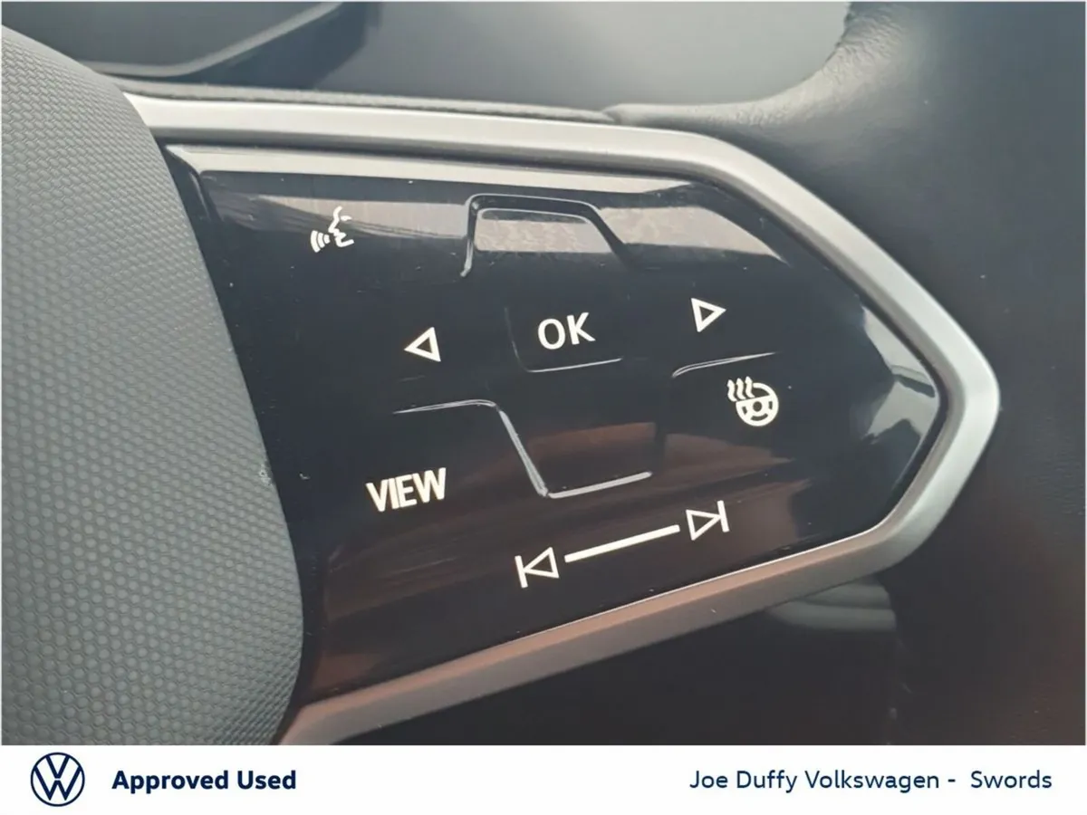 Volkswagen ID.4 SUV, Electric, 2025, Silver