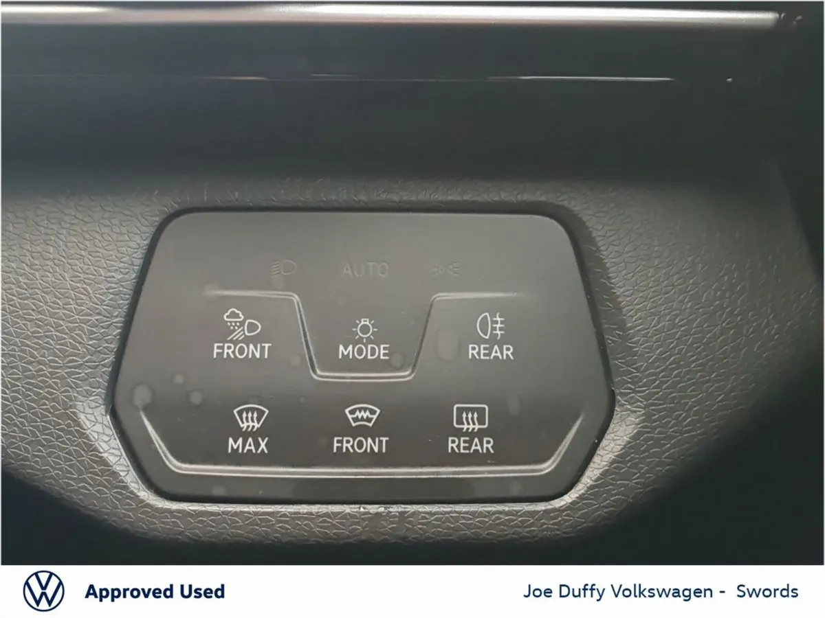 Volkswagen ID.4 SUV, Electric, 2025, Silver