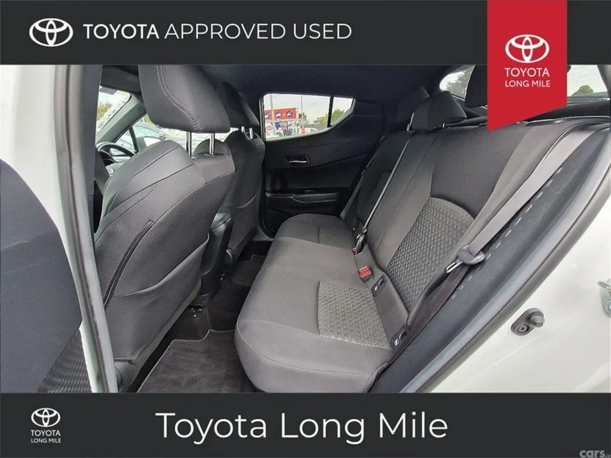 Toyota C-HR SUV, Petrol Hybrid, 2020, White