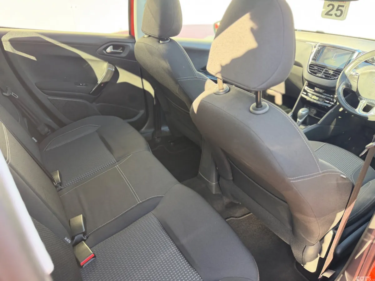 Peugeot 208 Hatchback, Petrol, 2017, Orange