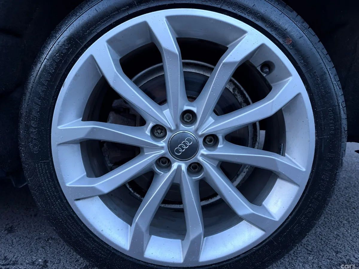 Audi A4 Saloon, Diesel, 2019, Blue