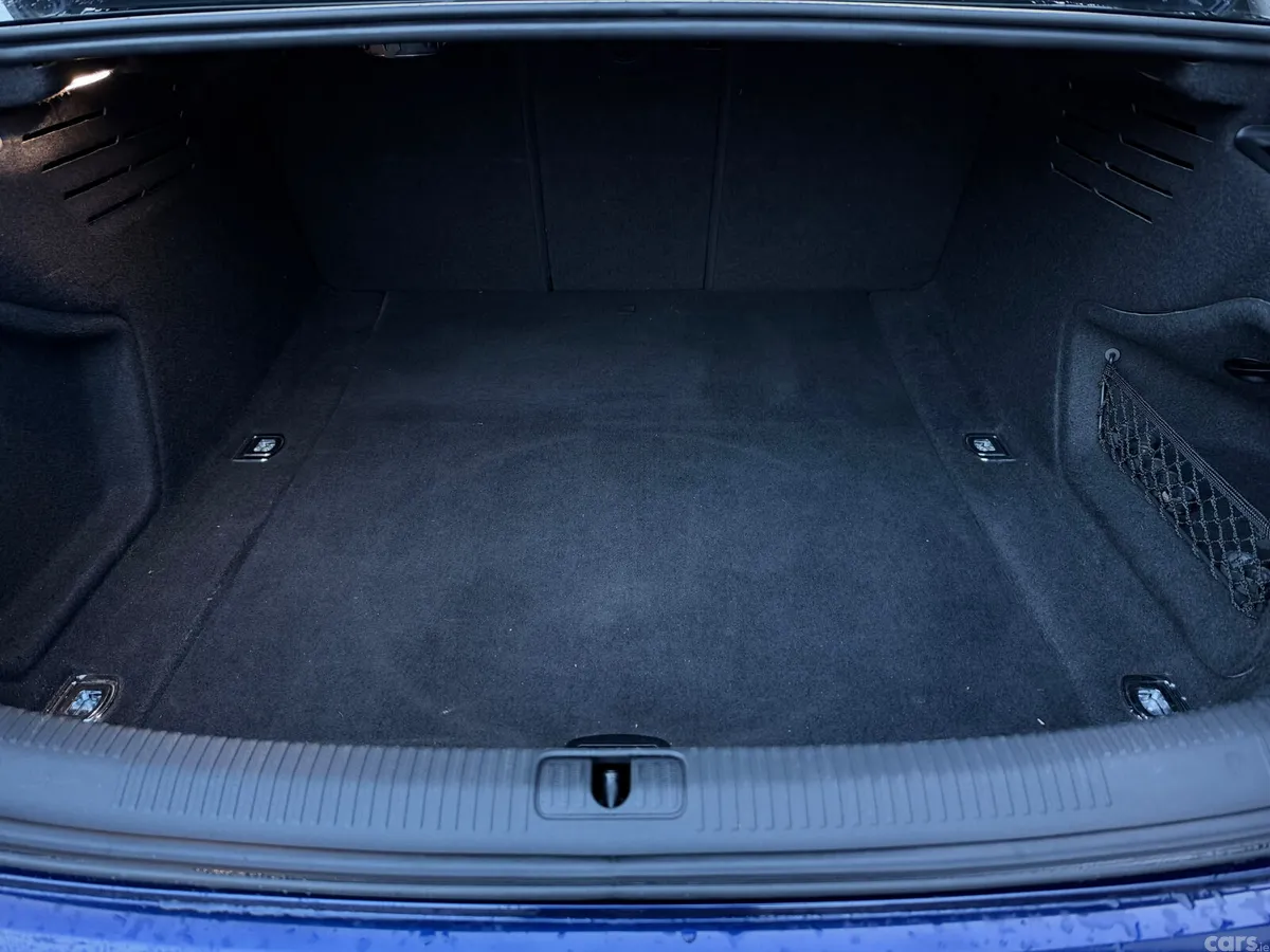 Audi A4 Saloon, Diesel, 2019, Blue