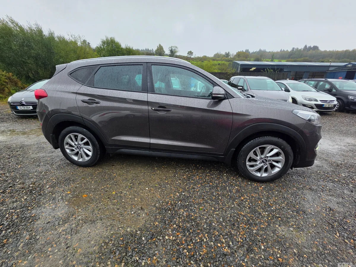 Hyundai Tucson SUV, Diesel, 2017, Brown
