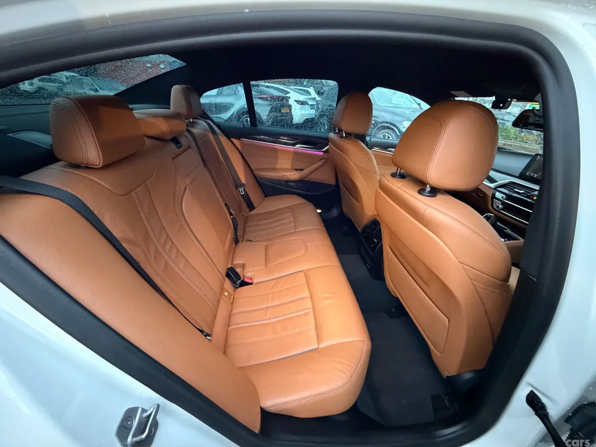 BMW 5-Series Saloon, Petrol Plug-in Hybrid, 2021, White
