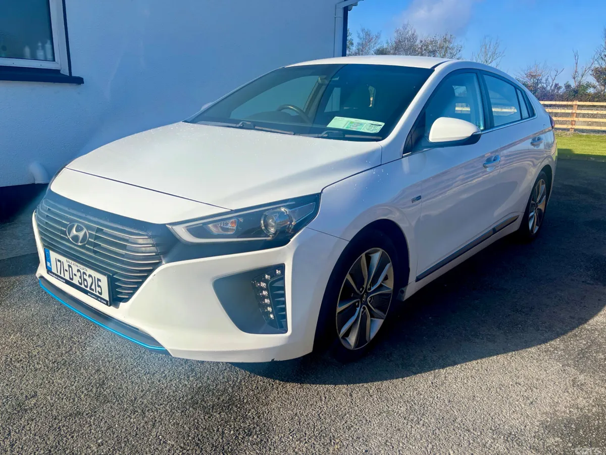 Hyundai IONIQ Hatchback, Petrol Hybrid, 2017, White
