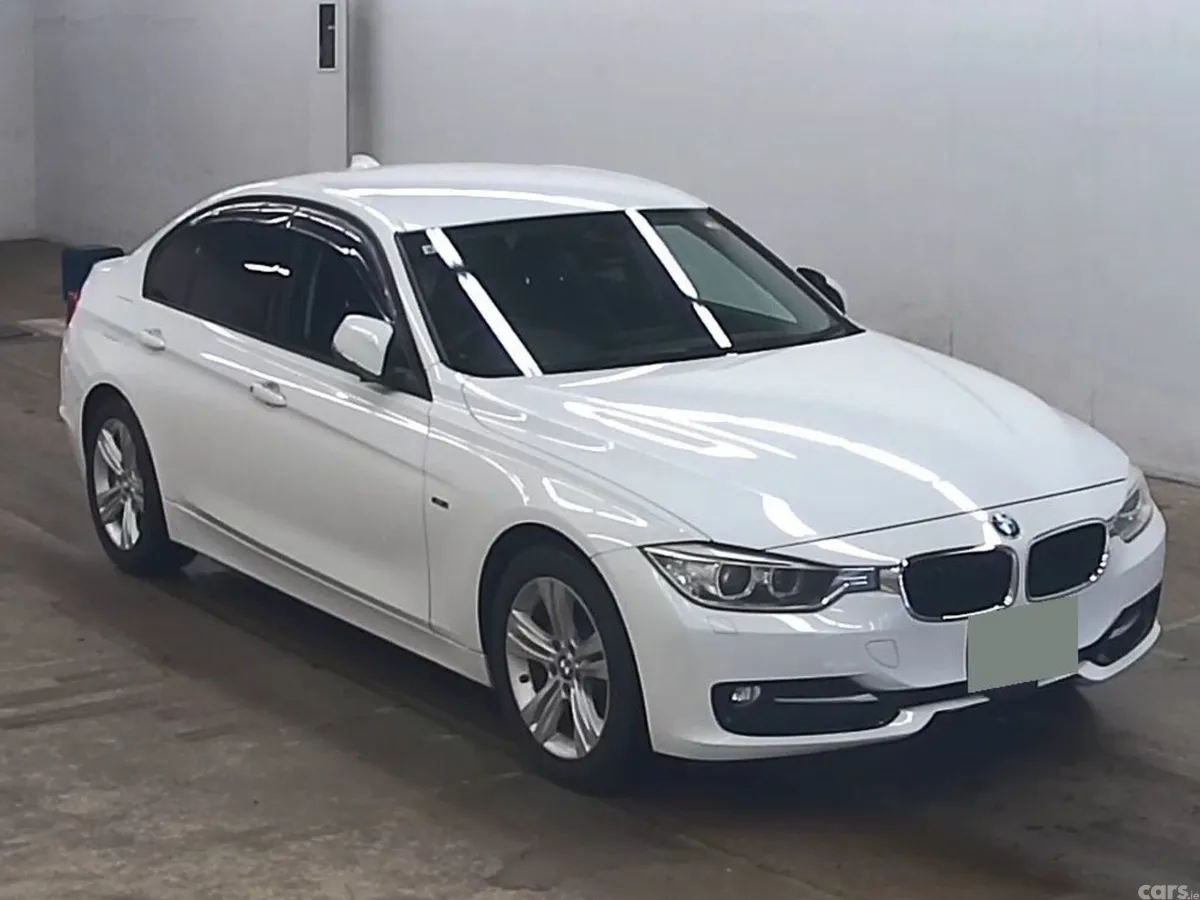 BMW 3-Series Saloon, Diesel, 2015, White