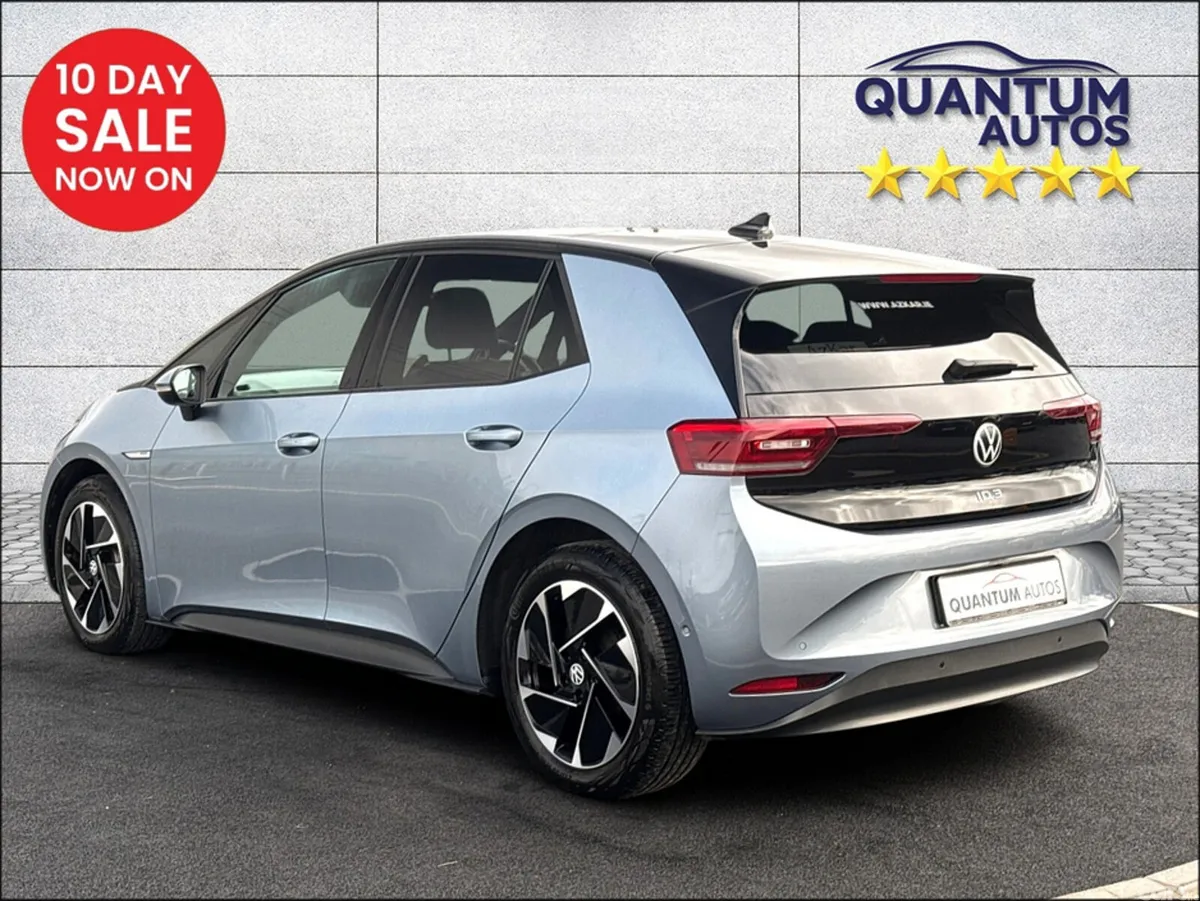Volkswagen ID.3 Hatchback, Electric, 2022, Blue
