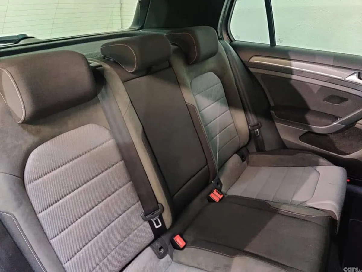 Volkswagen Golf Hatchback, Diesel, 2016, Grey