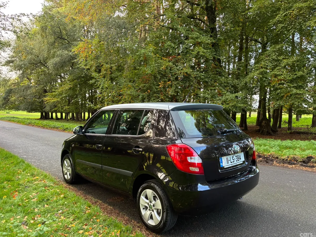 Skoda Fabia Hatchback, Petrol, 2011, Black