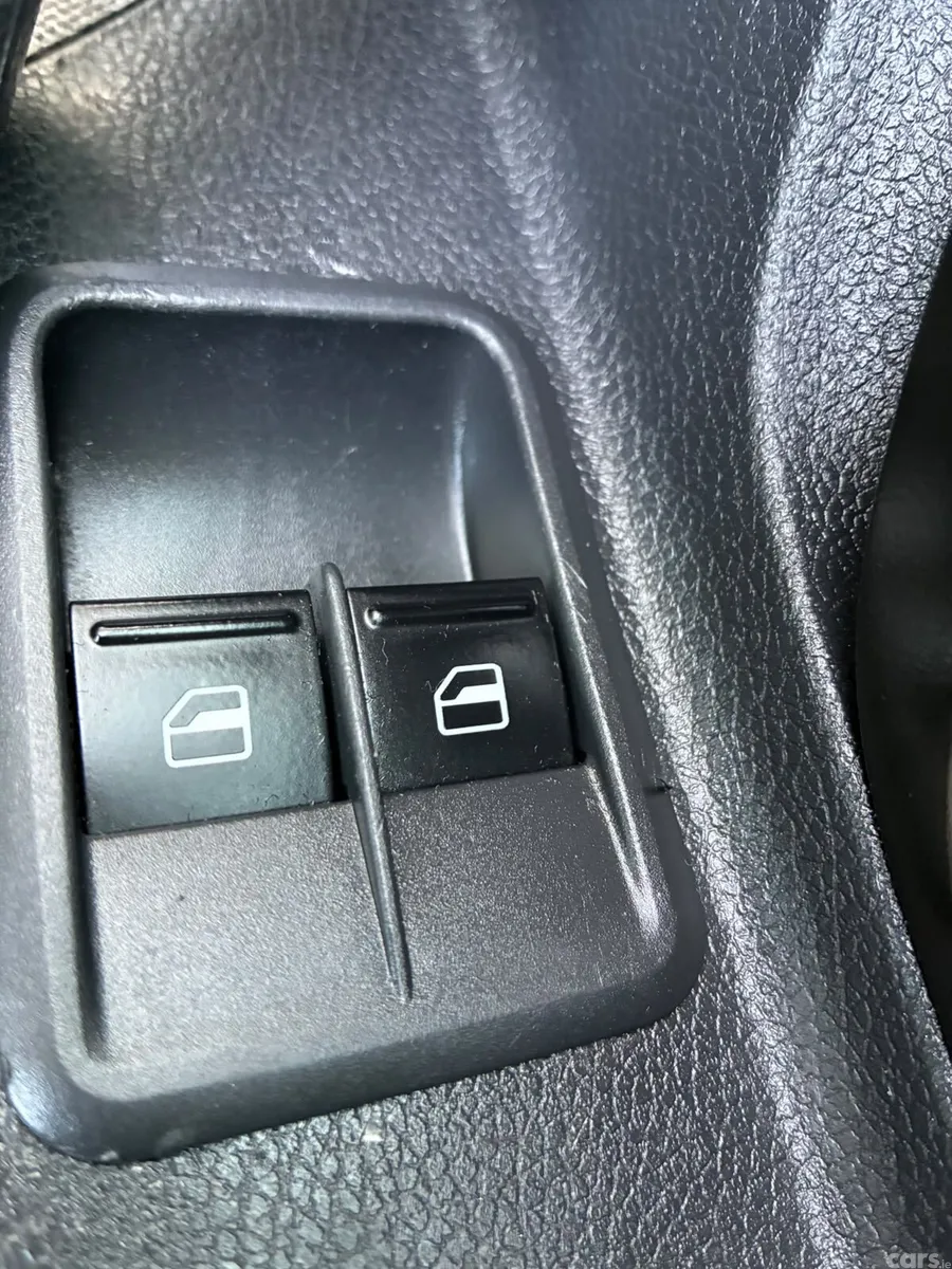 Skoda Fabia Hatchback, Petrol, 2011, Black