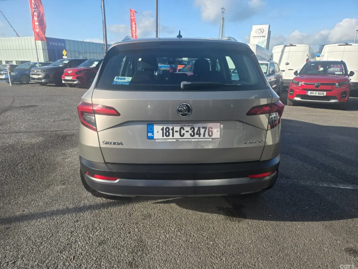 Skoda Karoq SUV, Petrol, 2018, Grey