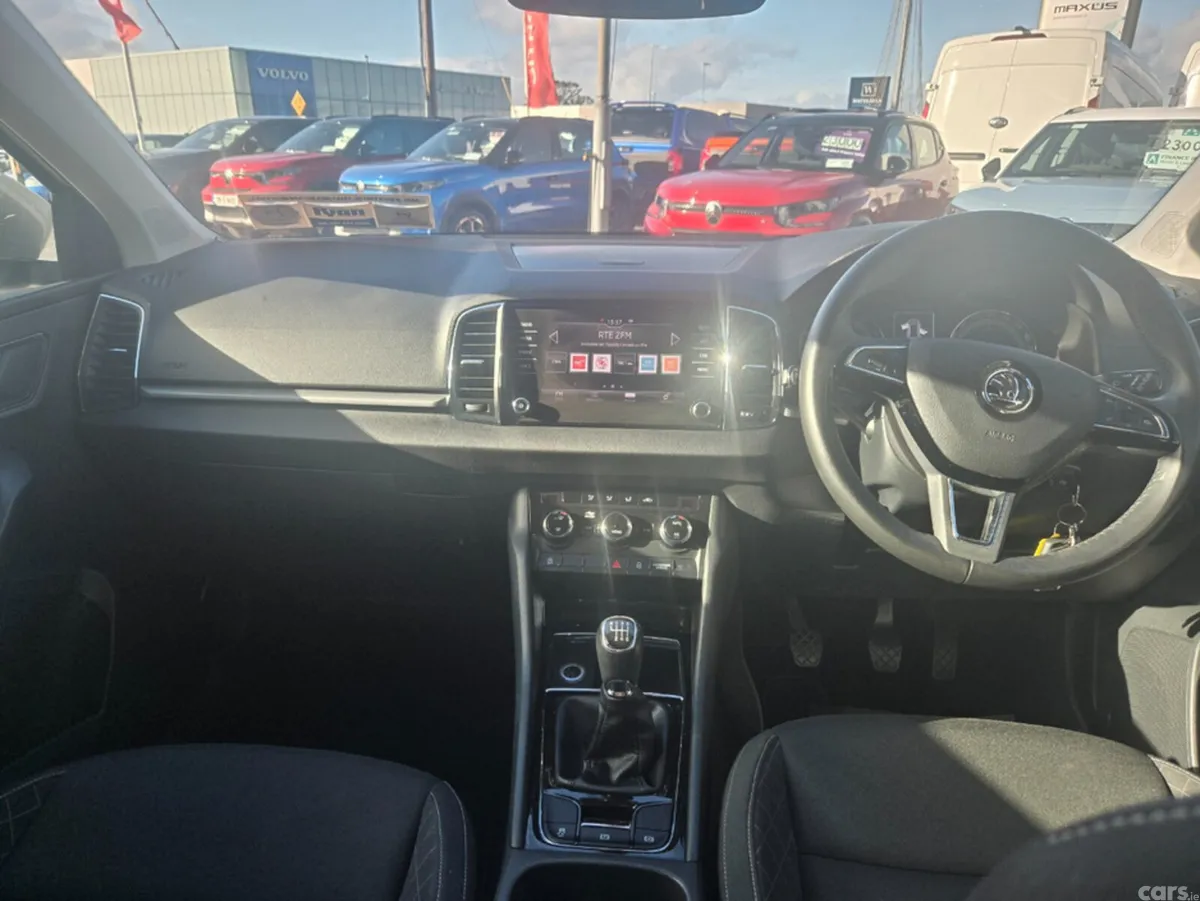 Skoda Karoq SUV, Petrol, 2018, Grey