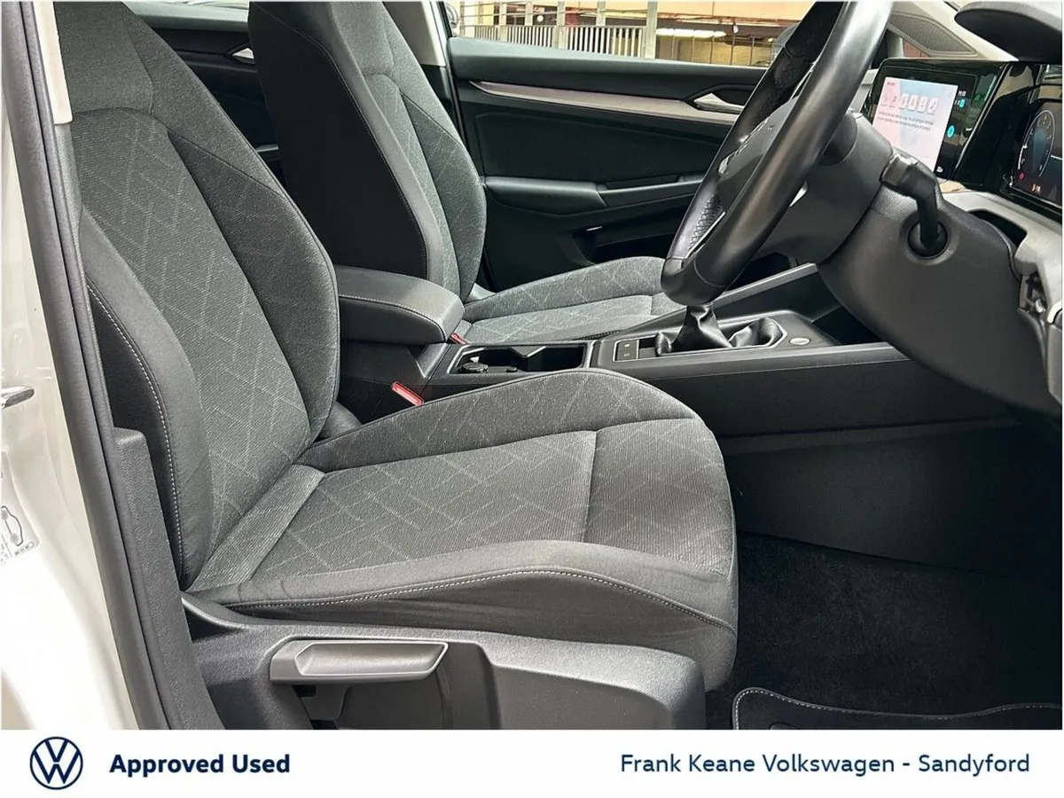 Volkswagen Golf Estate, Petrol, 2024, White