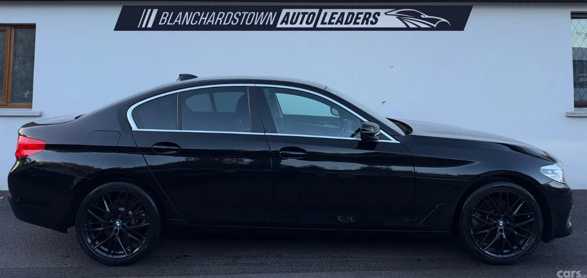 BMW 5-Series Saloon, Diesel, 2019, Black
