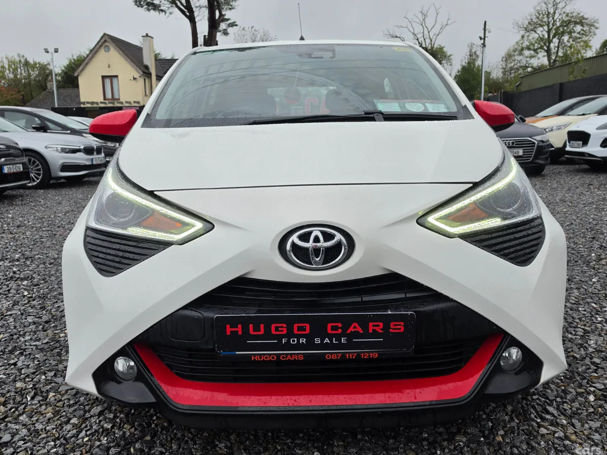 Toyota Aygo Hatchback, Petrol, 2019, White