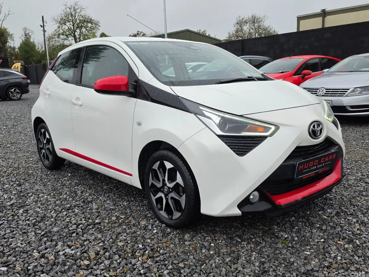 Toyota Aygo Hatchback, Petrol, 2019, White