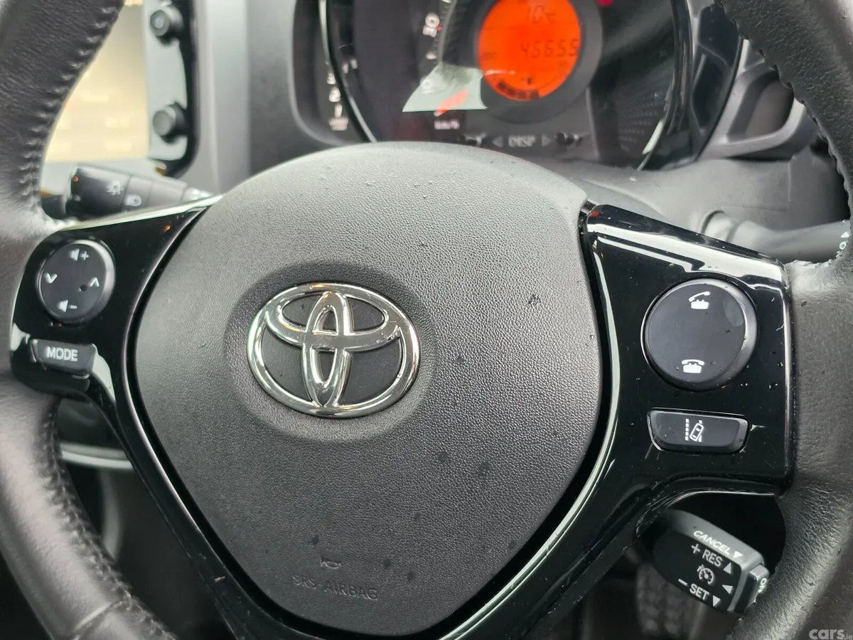 Toyota Aygo Hatchback, Petrol, 2019, White