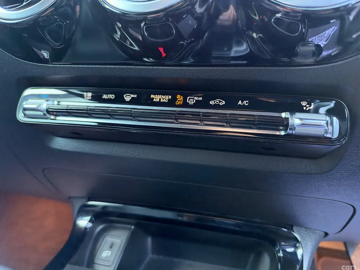 Mercedes-Benz B-Class MPV, Petrol, 2019, Grey