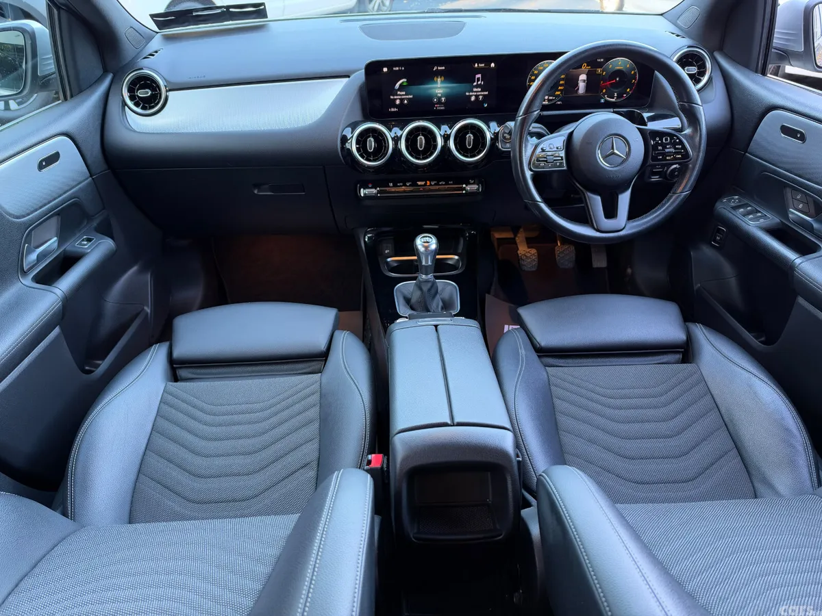Mercedes-Benz B-Class MPV, Petrol, 2019, Grey