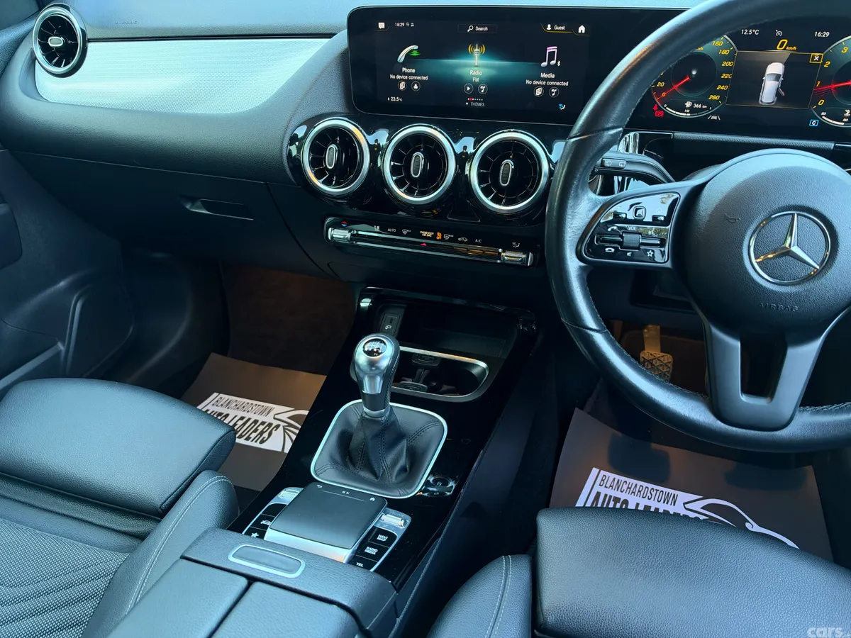 Mercedes-Benz B-Class MPV, Petrol, 2019, Grey