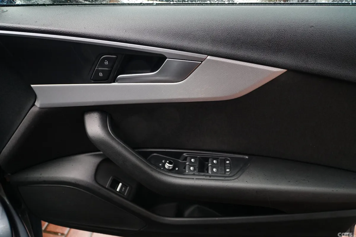 Audi A4 Saloon, Petrol, 2017, Grey