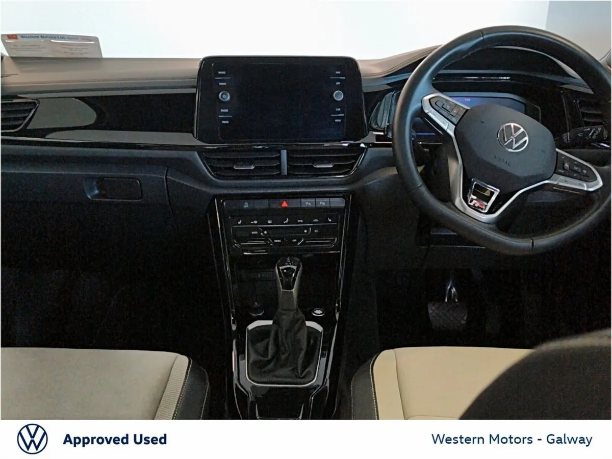 Volkswagen T-Roc SUV, Petrol, 2024, Blue