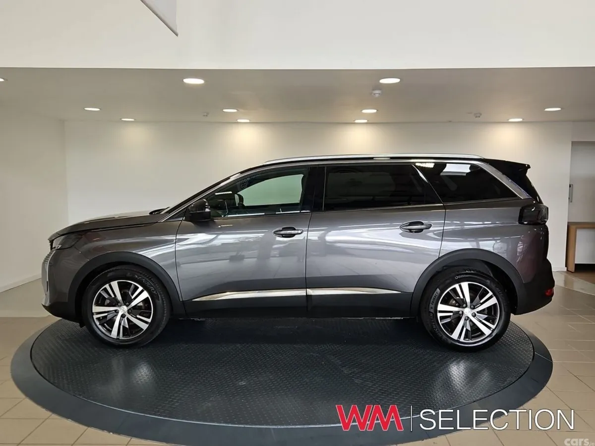 Peugeot 5008 MPV, Diesel, 2025, Grey
