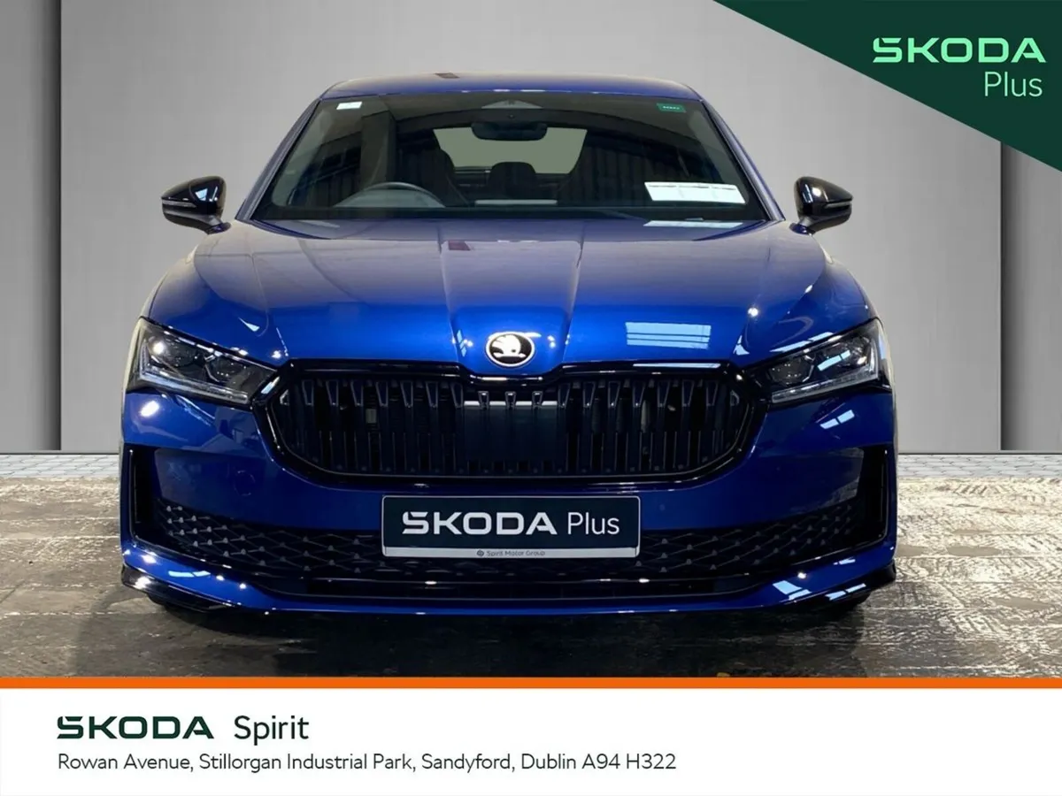 Skoda Superb Saloon, Diesel, 2026, Blue