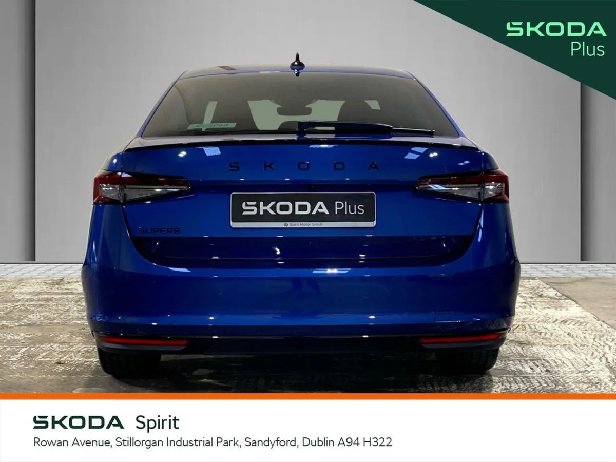 Skoda Superb Saloon, Diesel, 2026, Blue