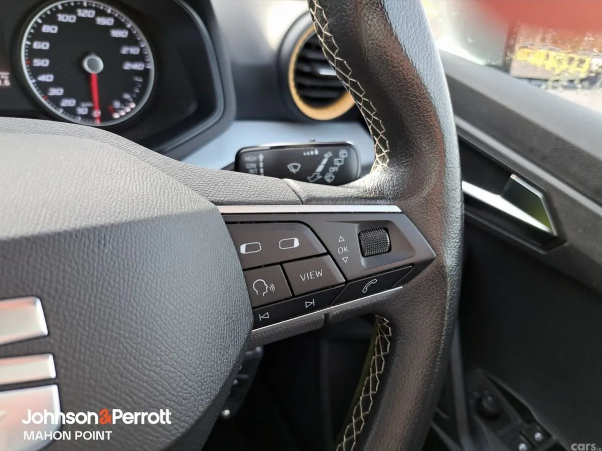 SEAT Arona SUV, Petrol, 2022, Grey