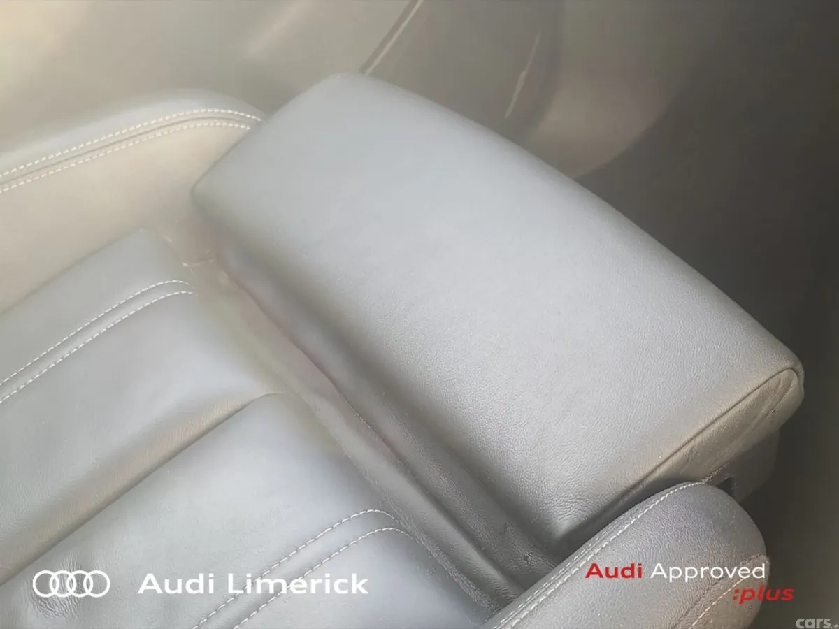 Audi Q4 e-tron SUV, Electric, 2023, Grey