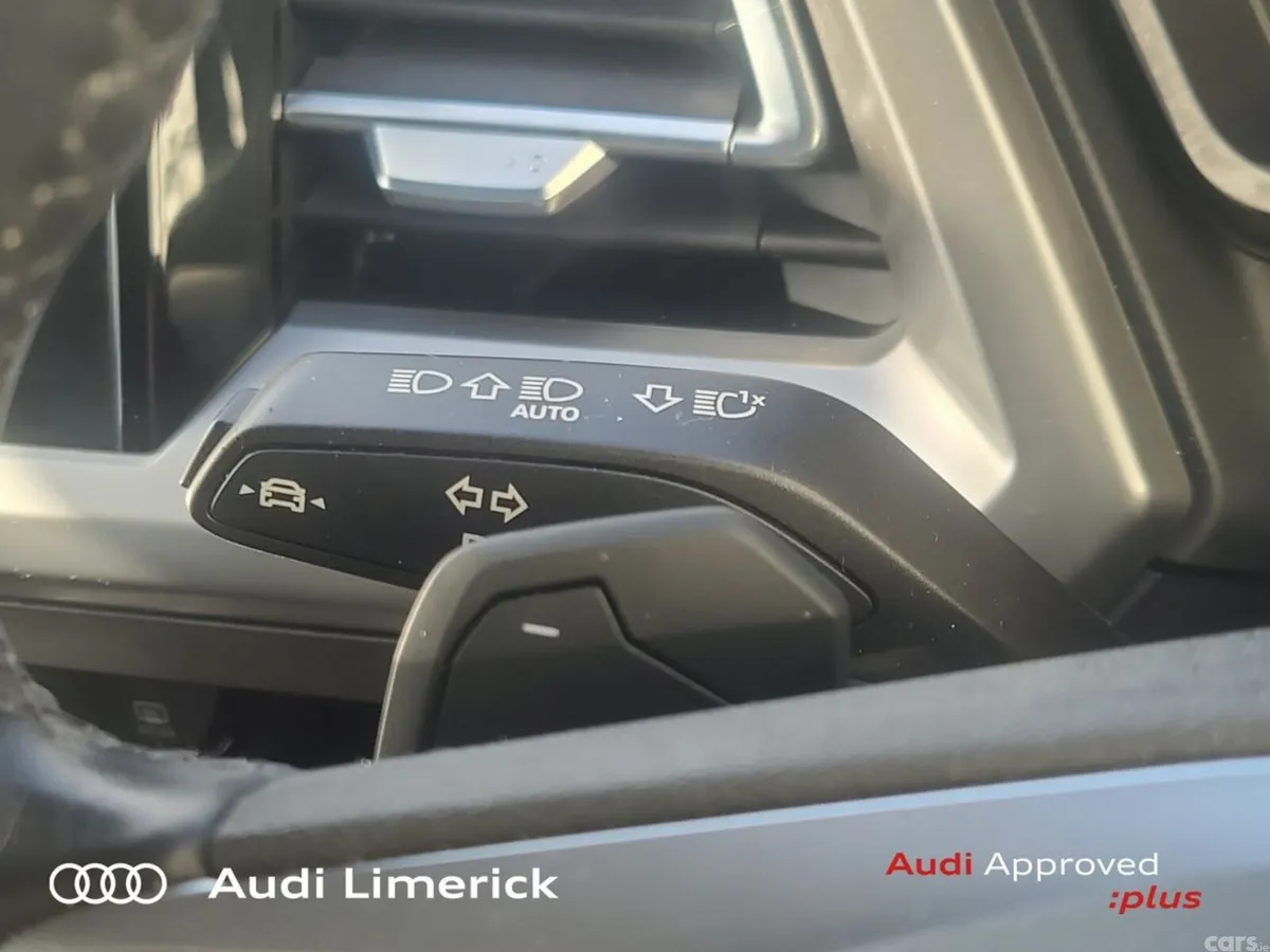 Audi Q4 e-tron SUV, Electric, 2023, Grey