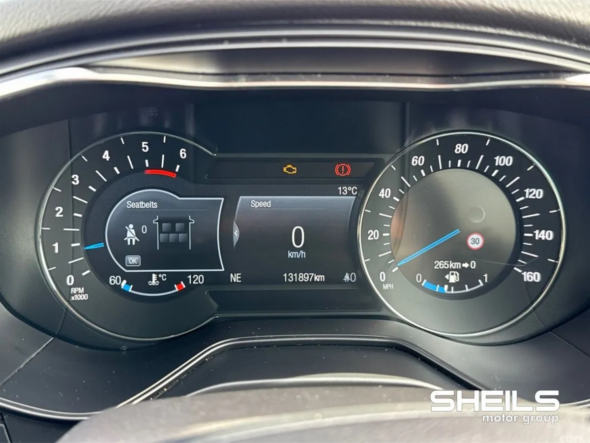 Ford Mondeo Hatchback, Diesel, 2018, Grey