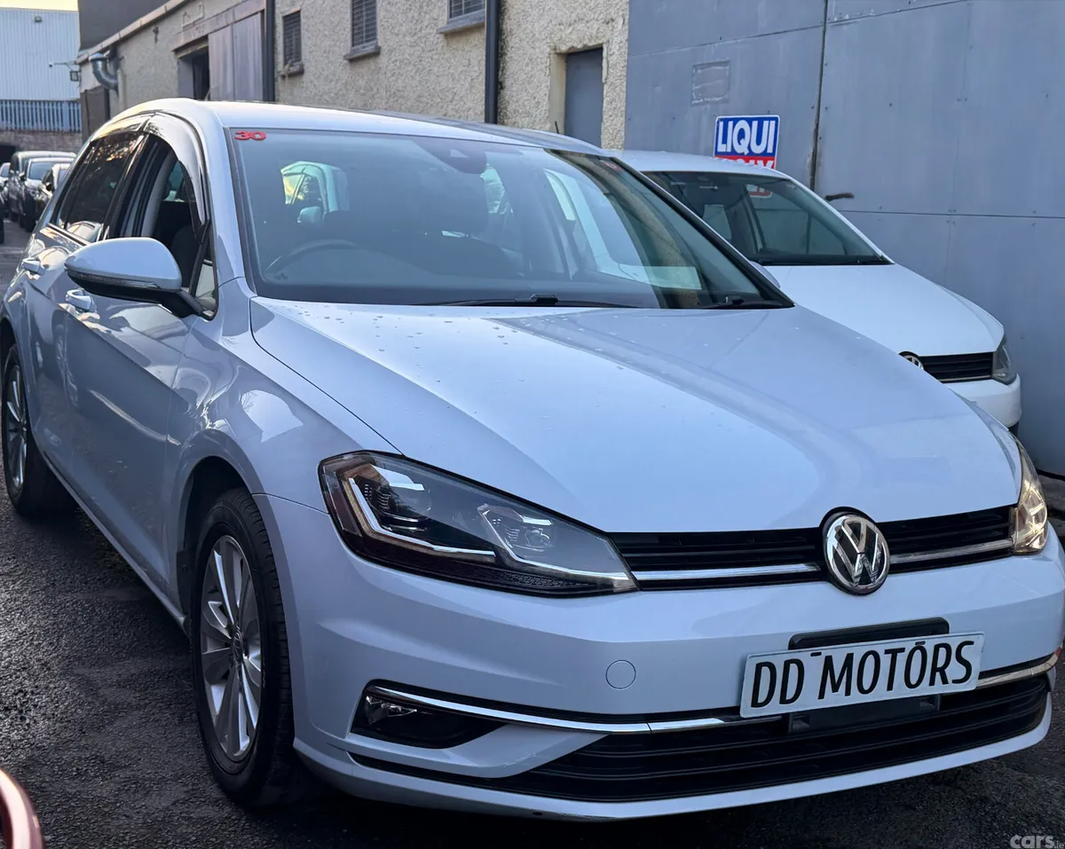 Volkswagen Golf Hatchback, Petrol, 2017, White