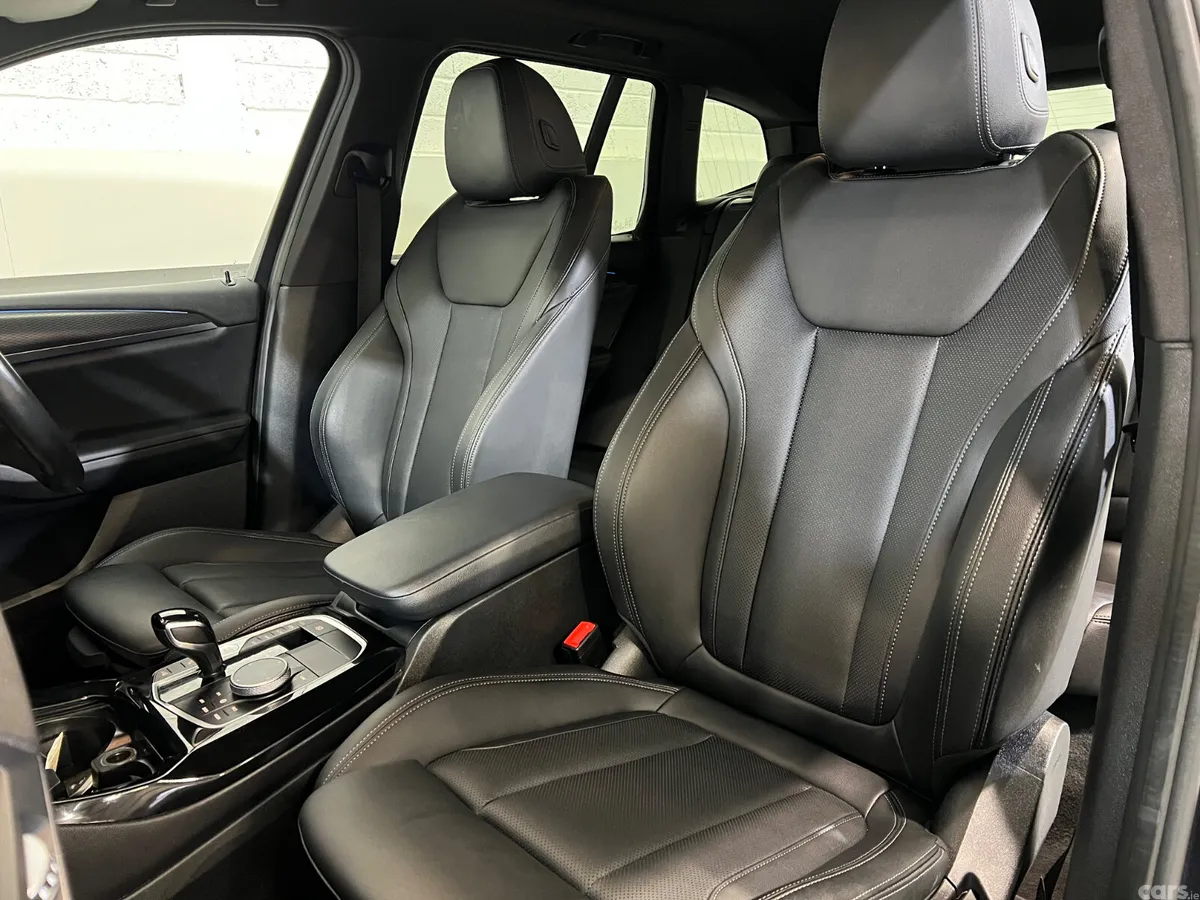 BMW X3 SUV, Petrol Plug-in Hybrid, 2024, Black