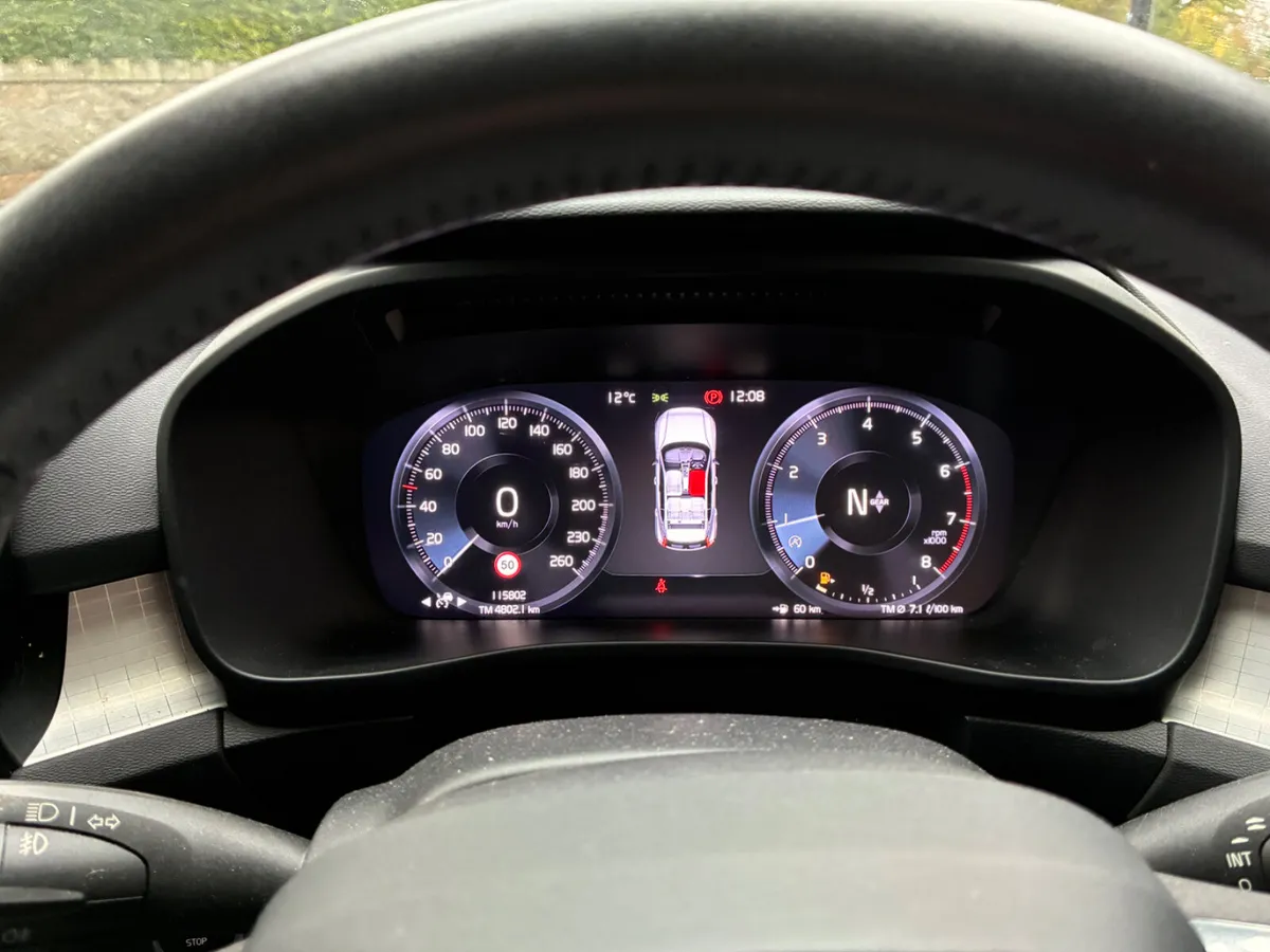 Volvo XC40 SUV, Petrol, 2020, Grey